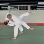 La tecnica del O soto gari en el Judo Guia paso a paso